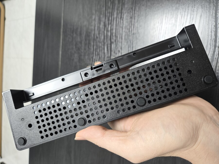 Dbrand 킬스위치 케이스 수령 후 소감입니다._11.jpg