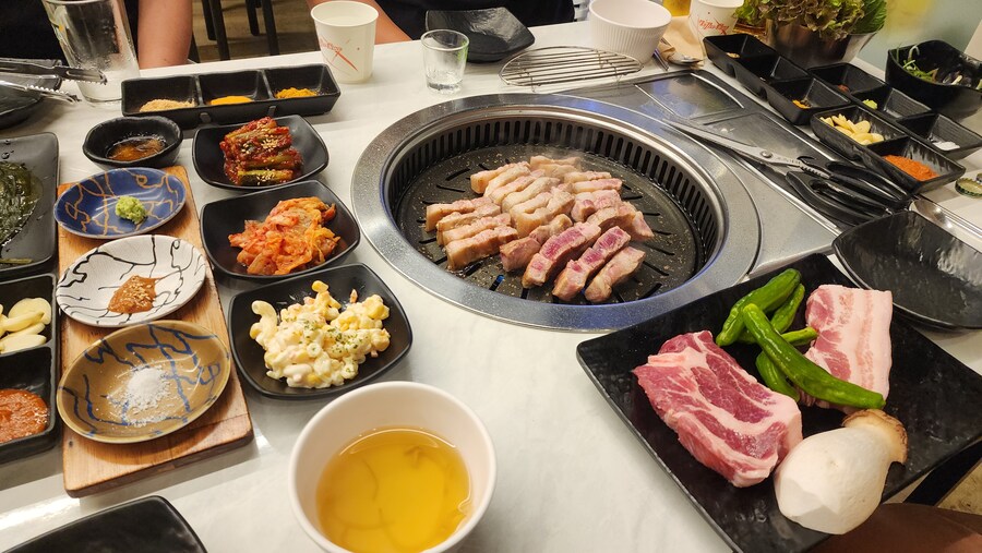 오겹살과 치즈폭탄계란찜_1.jpg