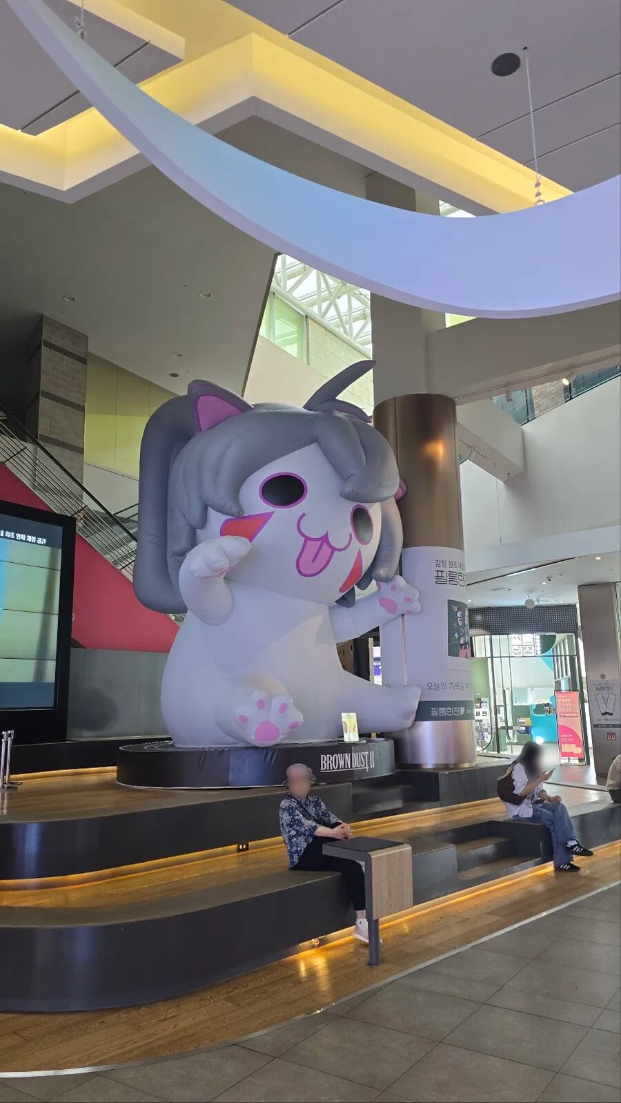 쁘) 브라운더스트2 2주년 오프라인 이벤트 현장_2.jpg