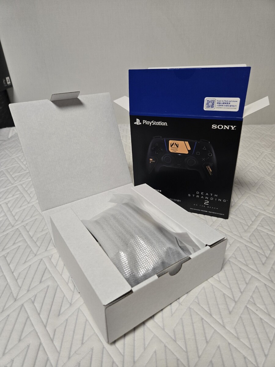 데스 스트랜딩 2 듀얼센스 한정판 + 게임 일반판 패키지 오픈케이스_6.jpg