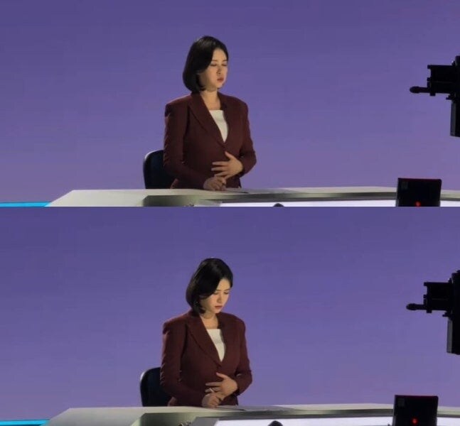 JTBC 앵커, 배 만지며 심호흡… 임신 고백_1.jpg