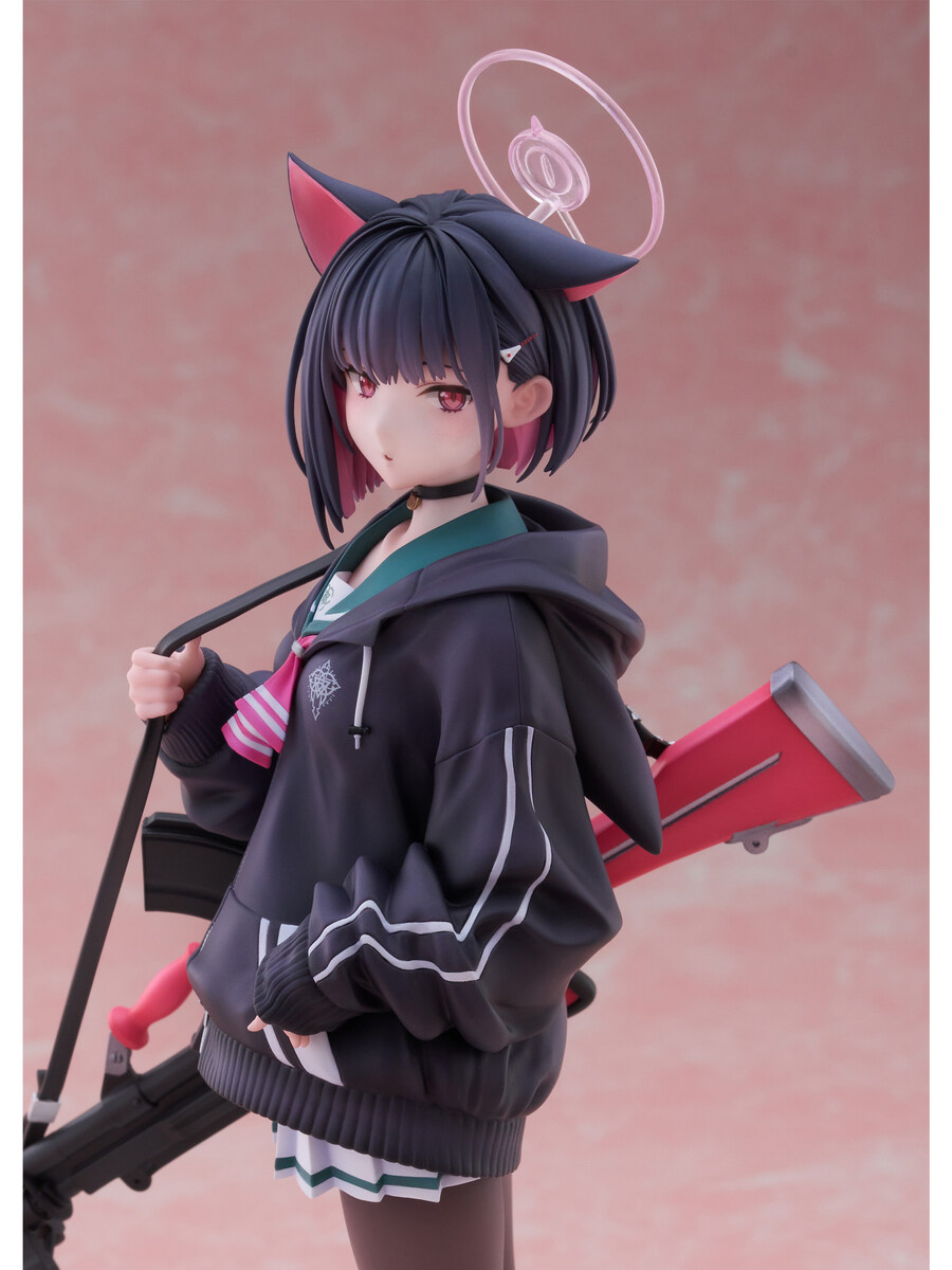 블루아카)크레넬 카즈사 1/7 스케일 피규어_7.jpg