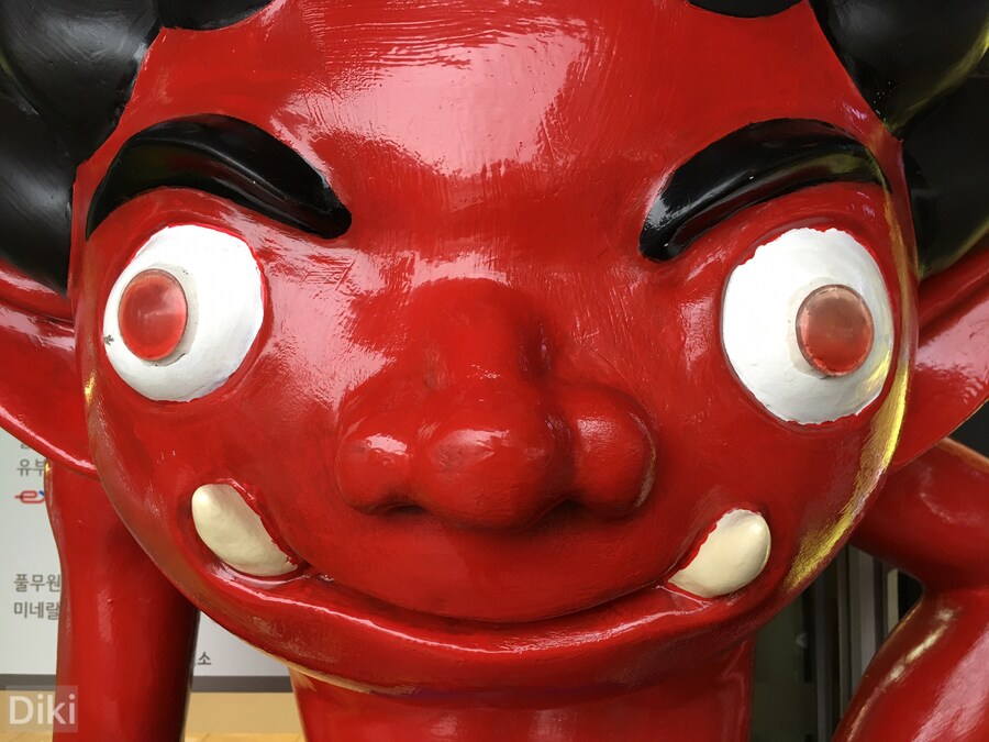 케이팝] 데몬헌터스가 보면 기겁할 장소_2.jpg