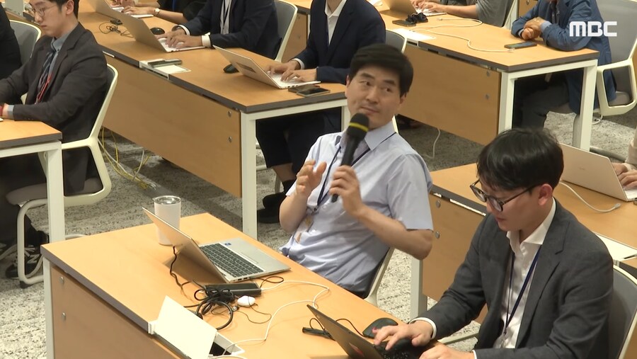 [오늘 이 뉴스] 강 대변인 향한 '10개 질문'..한 질문엔 '이건 아니죠'_1.png