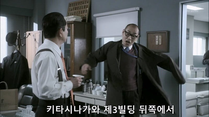 올해로 25년 된 일본 국민 수사드라마 주인공의 특징_6.jpg