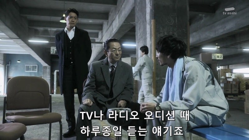 팔리지 않는 연예인들의 민낯_4.jpg