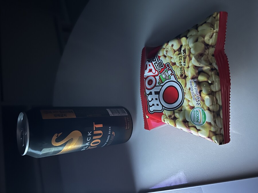 30대 모쏠 외로워요_1.jpg