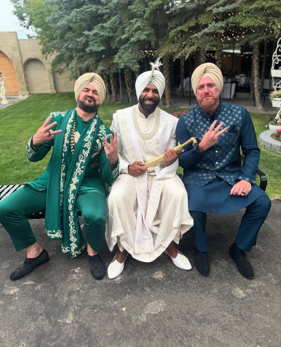 WWE) 월챔 두명이나 배출한 그룹 재결합_1.jpg