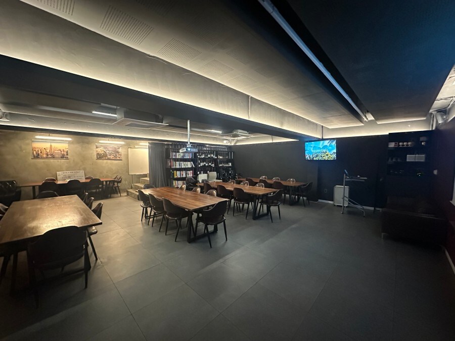 버튜버) 강남역에서 아즈키치를 게스!! (+생일라이브 단체관람 수요 예비조사)_7.jpg