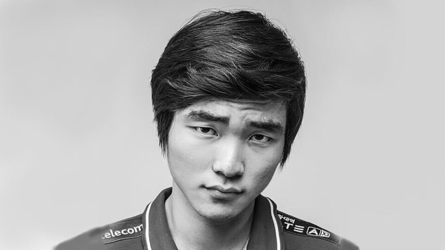 근데 이 사진 정말 페이커임?_2.jpg