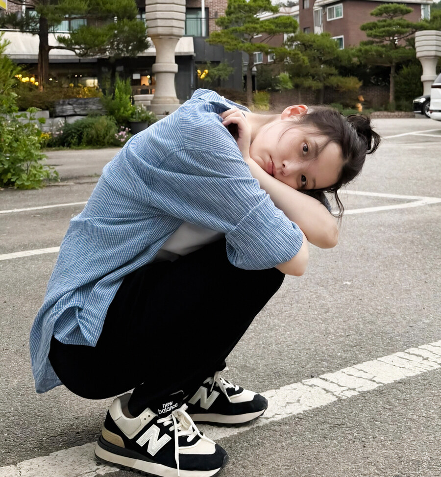 아이유, 쌩얼 '이지금' 모드 올린 이유 밝혀졌다_2.jpg