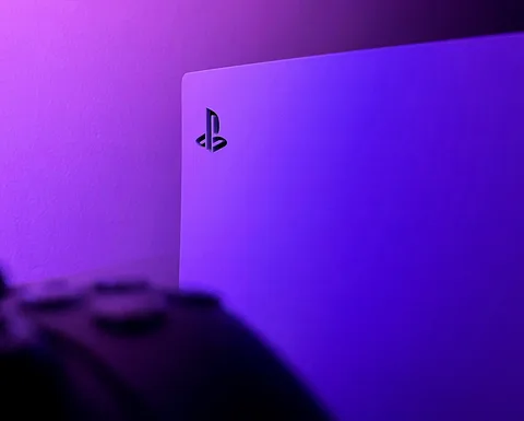소니 PS5(Slim,Pro)에 사용된 액체금속이 더 많은 결함유발 가능_1.webp
