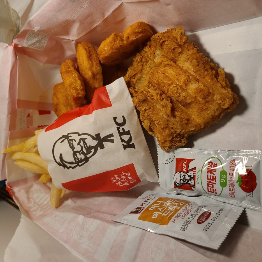 KFC 오리지날 통가슴살_1.jpg