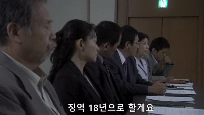 경관 살해사건 배심원들 : 아니 그래도 사형은 아닌거 같은데..._18.jpg