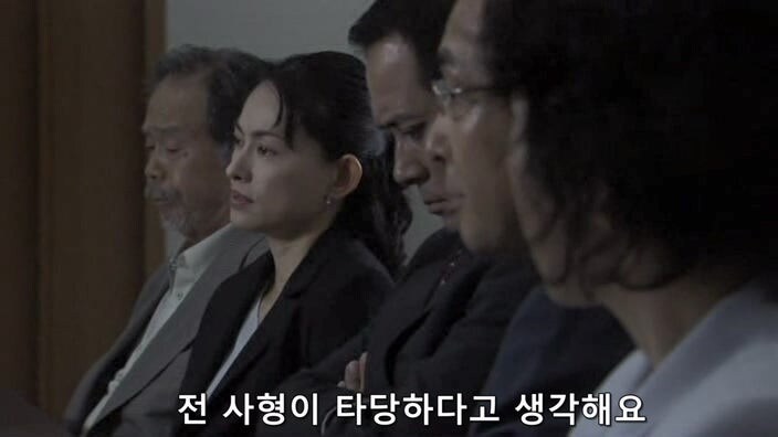 경관 살해사건 배심원들 : 아니 그래도 사형은 아닌거 같은데..._24.jpg