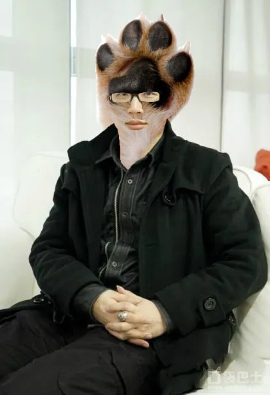 소전) ??? : 하 이상하네_1.jpg