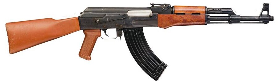 AK47 정도면 어미곰하고 맞짱떠도 든든하겠지_1.jpg