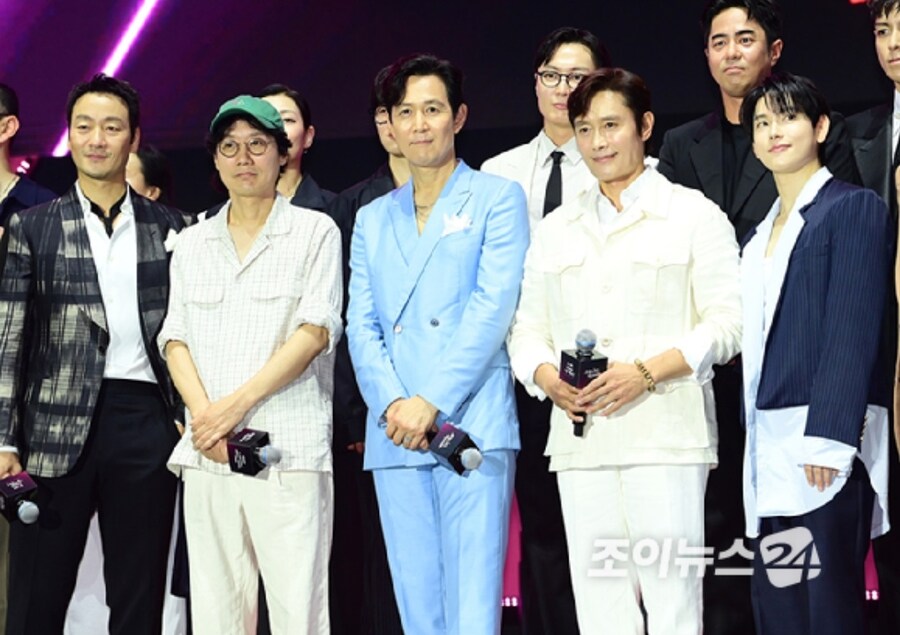 오징어 게임 시즌 1~3의 주조역들이 모였다_4.jpg