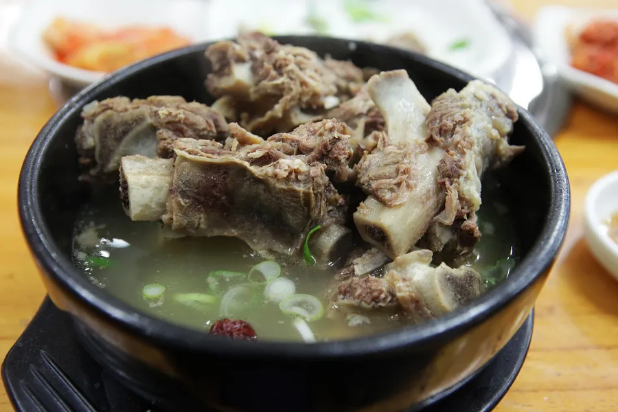 외국인중에 갈비탕 안먹는 사람은 못본거같아_1.webp
