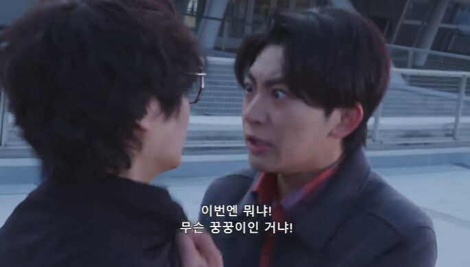 오늘자 가면라이더 가면 끼이야야야악 스토리 근황_4.jpg