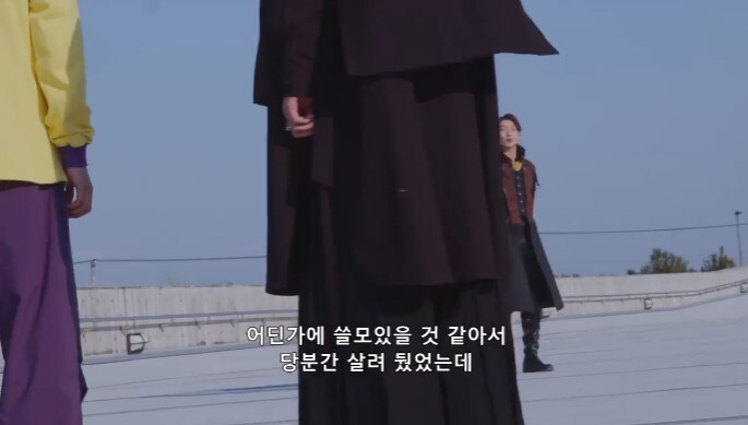 오늘자 가면라이더 가면 끼이야야야악 스토리 근황_11.jpg