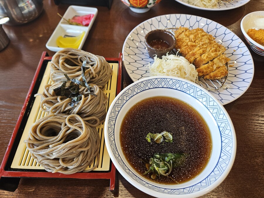 저녁 먹어랑_1.jpg