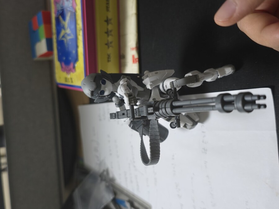 여친님 제작 짤툰)걸프라 개틀링 들려주기 챌린지_12.jpg