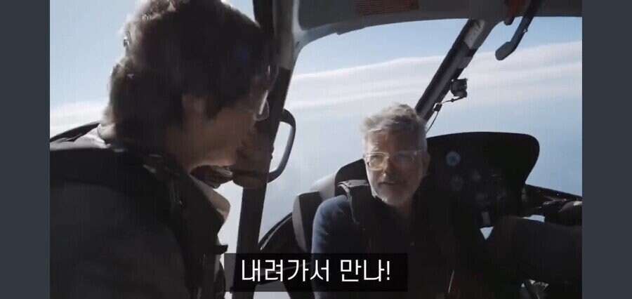 탑건매버릭 흥행에 감사인사 하는 탐크루즈_16.jpg