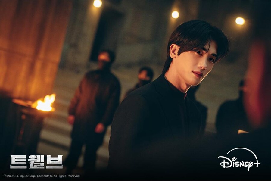 디플 마동석 '트웰브' 스틸_2.png