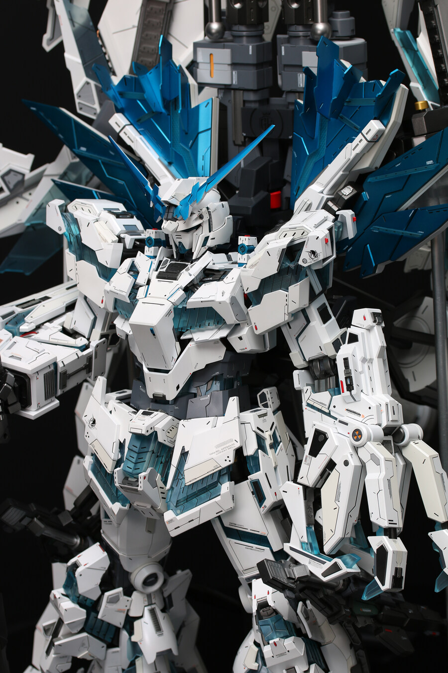 1/40스케일 유니콘 퍼펙티빌리티 디바인 완성!_17.jpg