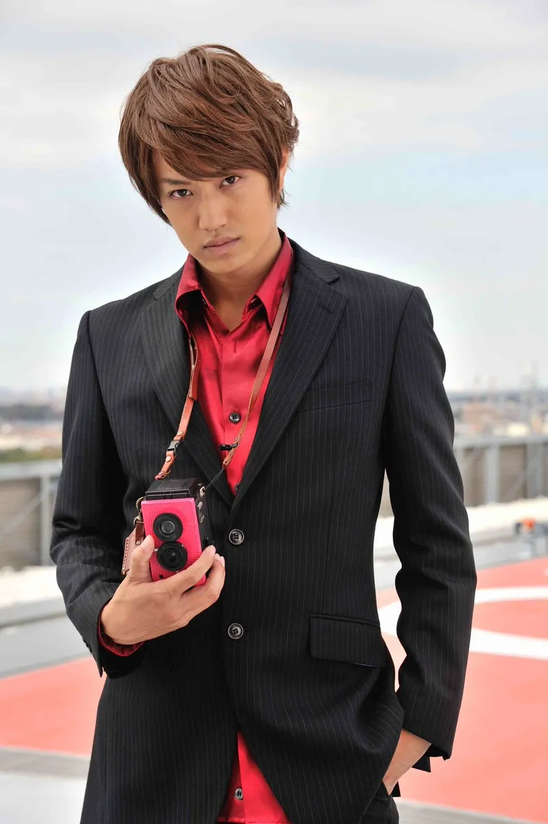 ㅇㅇㄱ)현재 떡밥 요약.kamenrider_2.webp