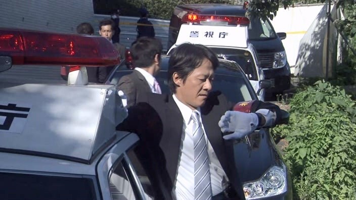 자기가 쓴 내용이 드디어 책으로 나오는 유부녀 기자의 최후_26.jpg
