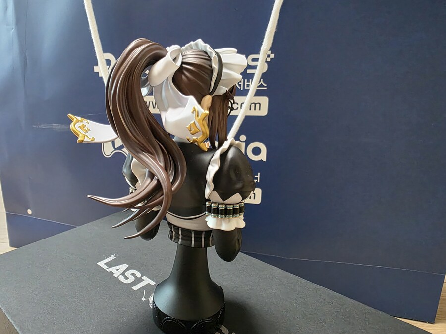 콘스탄챠 흉상이 왔습니다!_8.jpg