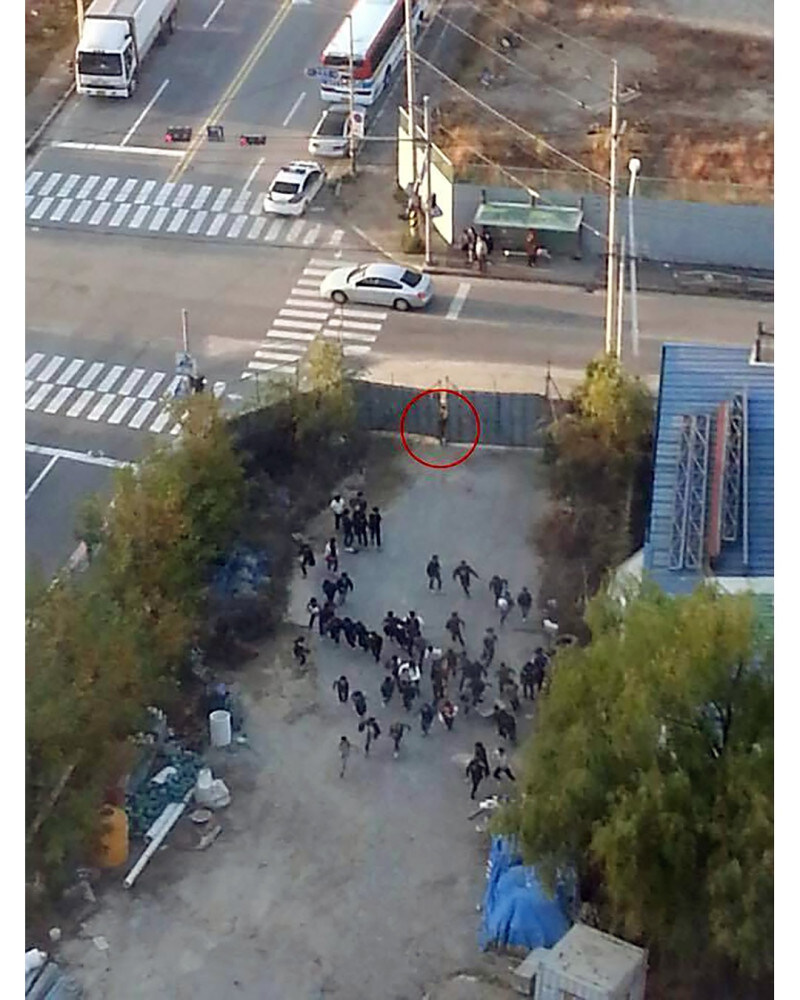 고딩들 서열잡기 하길래 경찰부름_2.jpg