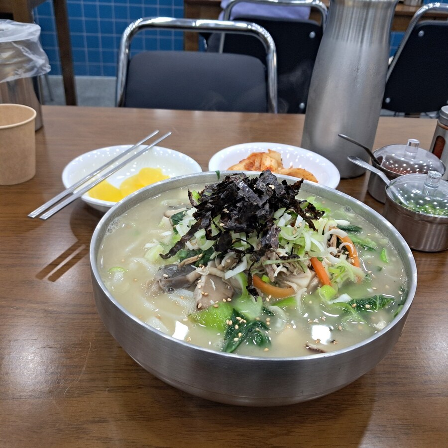 이게 한끼에 다 들어가네.._2.jpg