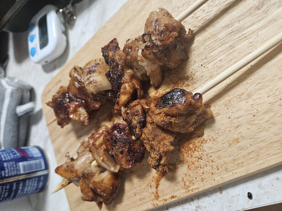 지금 유게에서 난리난 15600원 닭꼬치_1.jpg