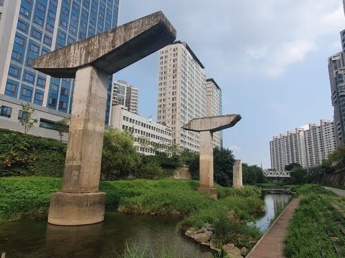 [잡지식] 유일하게 남은 청계고가도로의 흔적_1.jpg