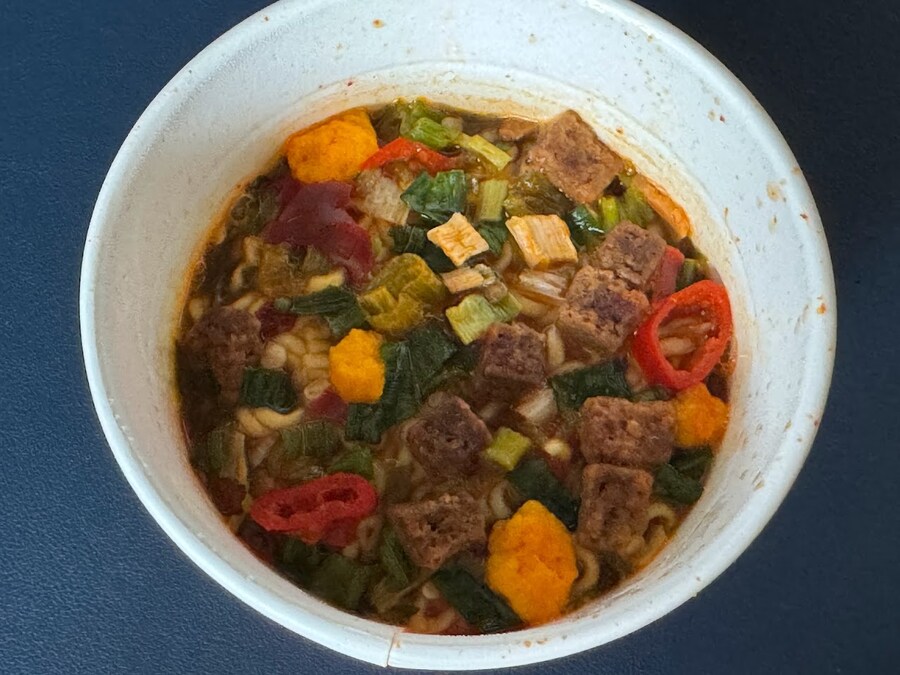 오뚜기 WOW! 고기열라면/새우진짬뽕_7.jpg