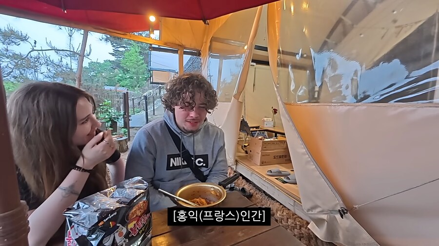 매운거에 자신있다는 프랑스처남에게 "불닭" 먹이기_39.png