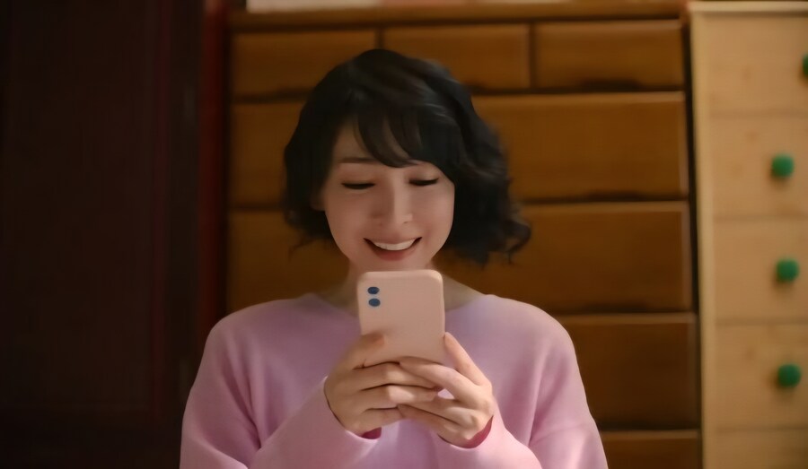 짱구) 20년 뒤 신형만 가족 실사화_13.jpg