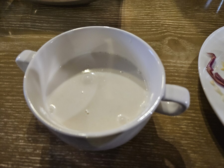꽤 정통 인도 요리를 먹을수 있는 머노까머나 신촌점_3.jpg