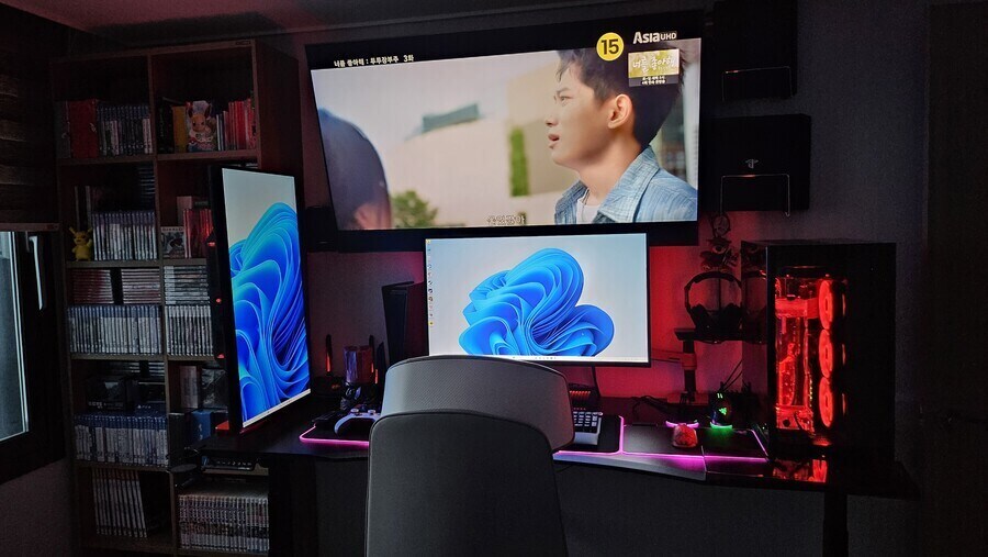 않이 선생님들 모니터를 세로로 쓰는게 신박하다는 게 아니라..._1.jpg