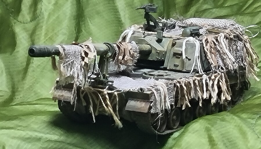 1/35 아카데미 K-9 카모플라쥬_2.jpg