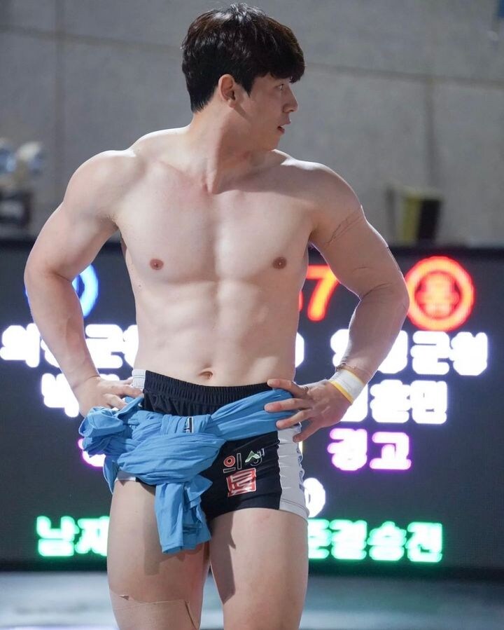케이팝]베글 애비 씨름글 보고 끄적이는 속편 망상_5.jpg