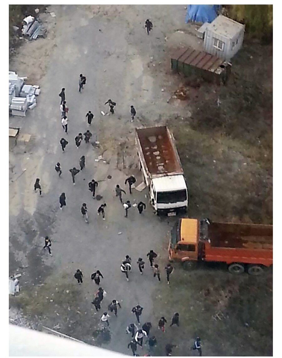 고딩들이 서열잡기를 하길래 경찰부름.jpg_4.jpg