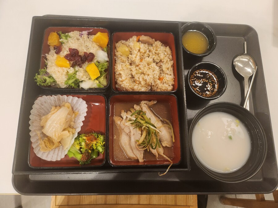 오늘자 구내식당밥_1.jpg