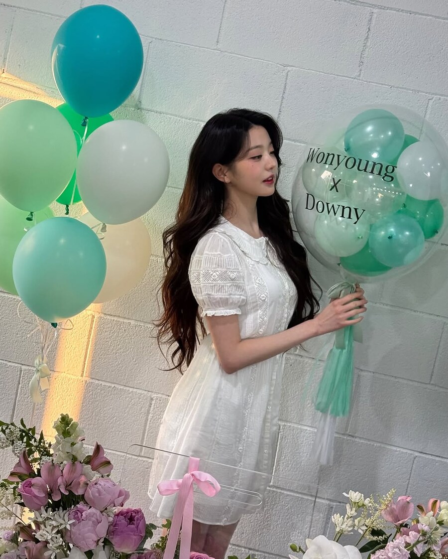 장원영 인스타에 올라온 사진.jpg_6.jpg