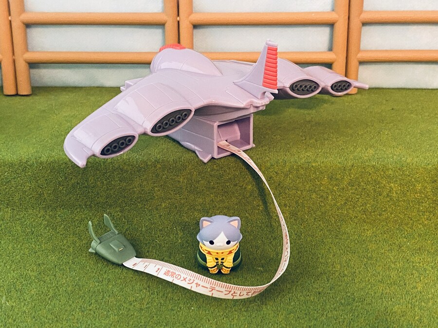 건담)줄자굿즈_2.jpg