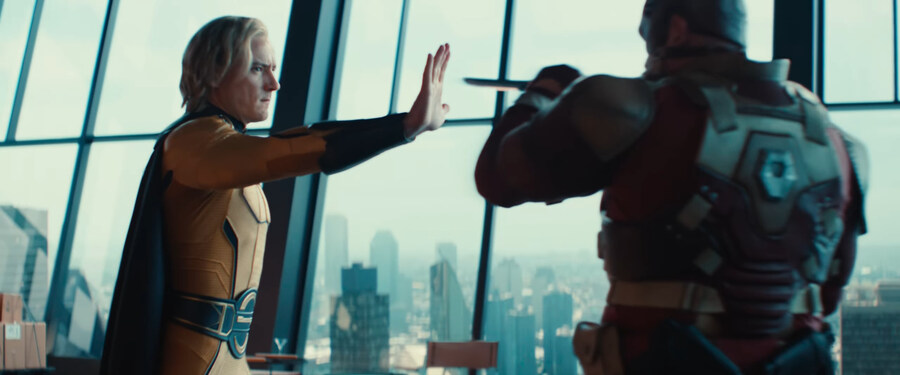MCU) (스포) 엄청나게 살벌하게 싸우는 레드 가디언_2.jpg