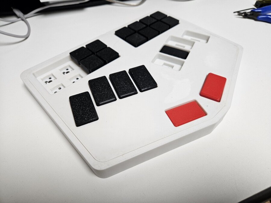 지금까지 만든 디맥용 컨트롤러 변천사_3.jpg